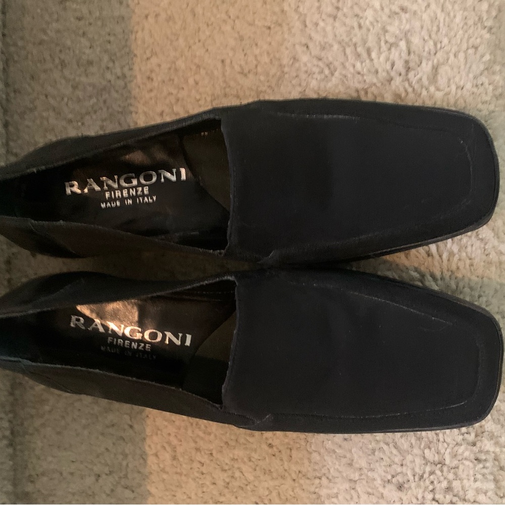 Women’s Black Loafers Size 4.5B